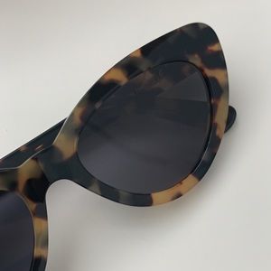 Illesteva Pamela tortoise sunglasses